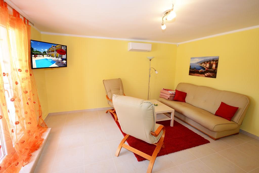 Mimi Apartment